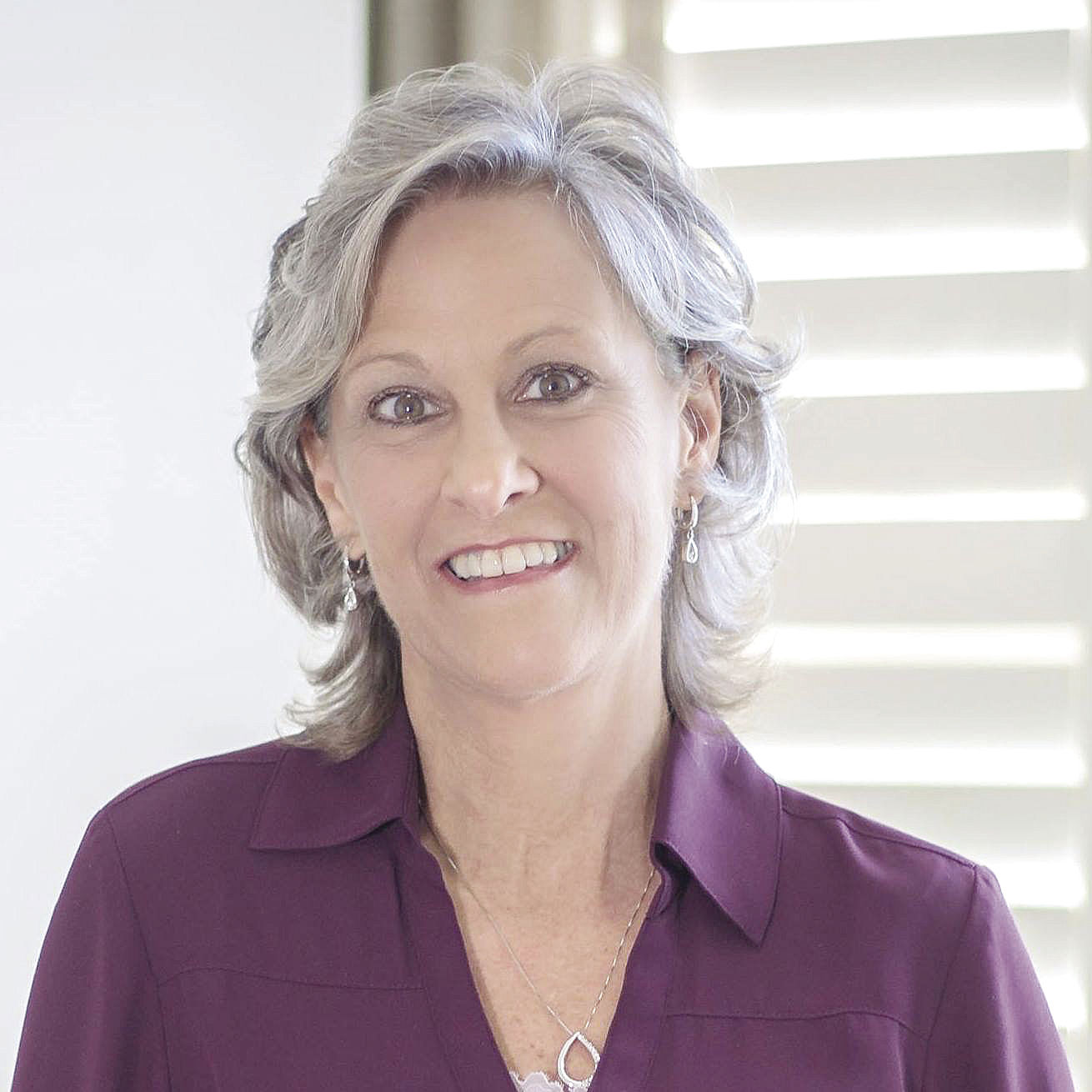 Leanne Hively_obit_color.jpg